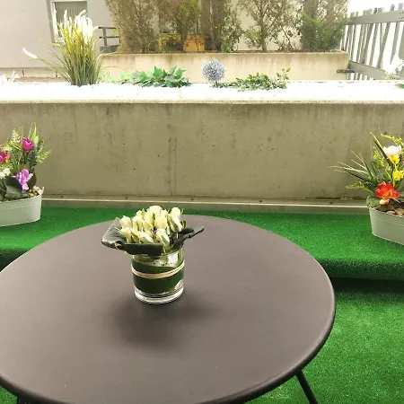 T2 L Isle D'abeau Confortable Avec Terrasse Et Garage Prive Apartment *